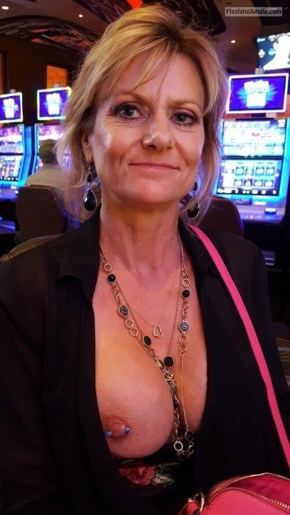 Boomer recommend best of women flashing tits public
