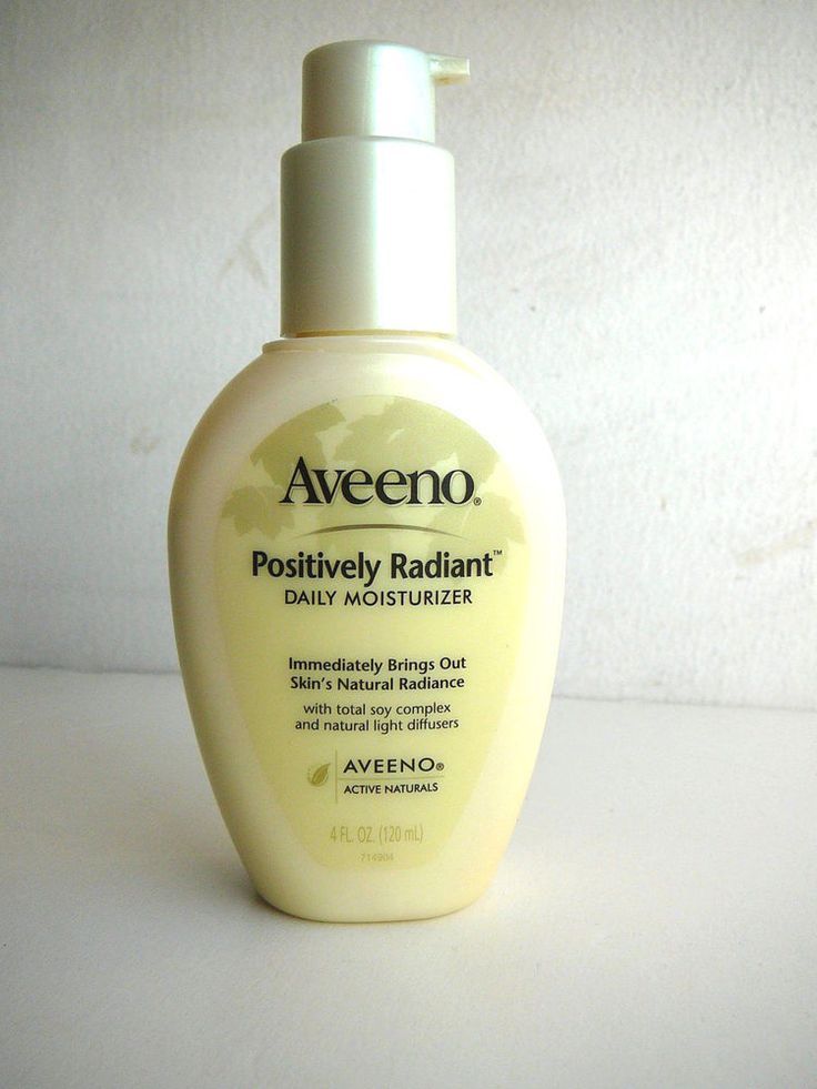 Knuckleball reccomend Aveeno positively smooth facial moisturizer with natural soy