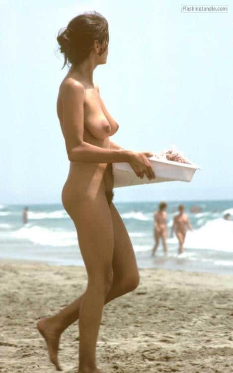 Geneva reccomend slim exhibitionist girlfriend nude beach