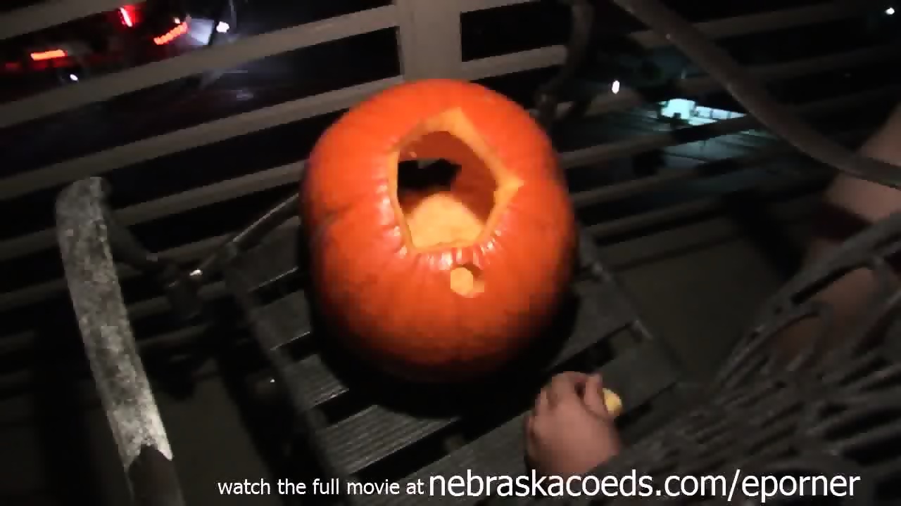 Halloween pumpkin babe sucks your