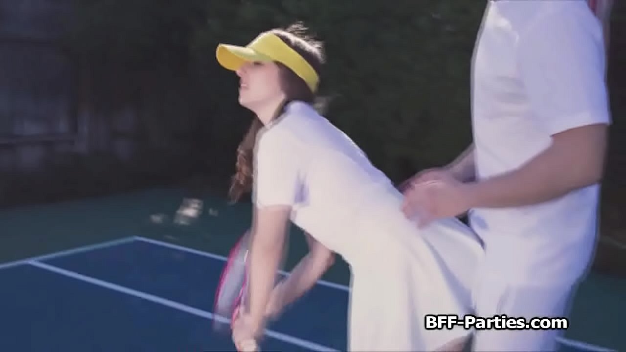 Tennis court pissing