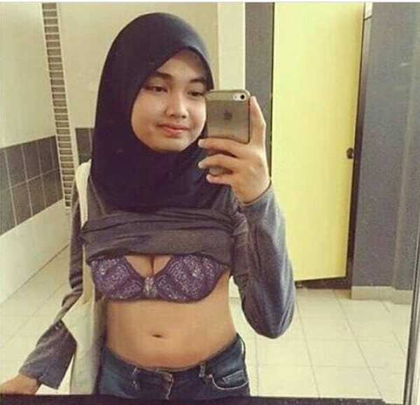 Lapis L. reccomend malay hijab horny breast and