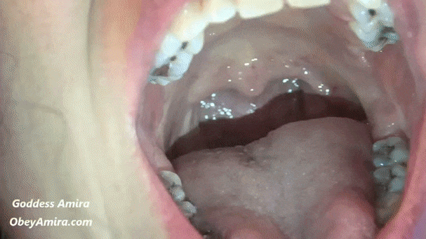 Girl tongue uvula